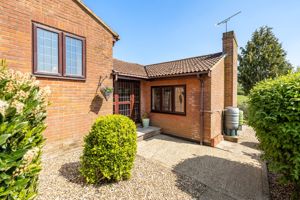 Photo 32- click for photo gallery